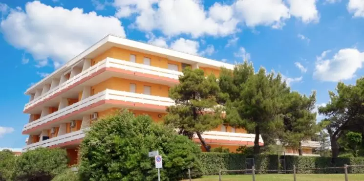 Carina apartmanház/ Lido dei Pini_0