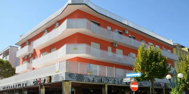 Mariella apartmanház/ Spiaggia