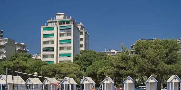 Occidente apartmanház/ Sabbiadoro