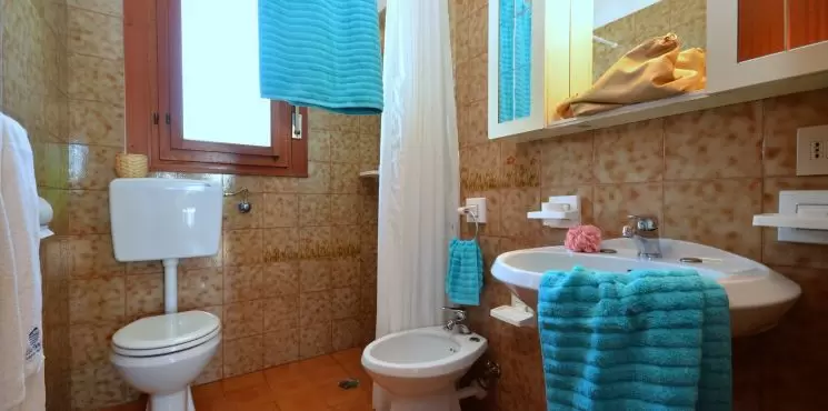 Panda apartmanház/ Pineda_3