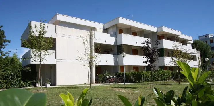 Pineda Beach apartmanházak