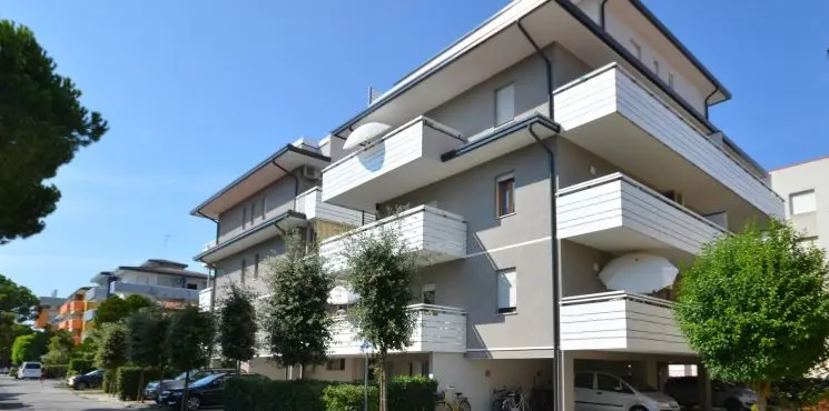 Rosanna apartmanház/ Lido dei Pini