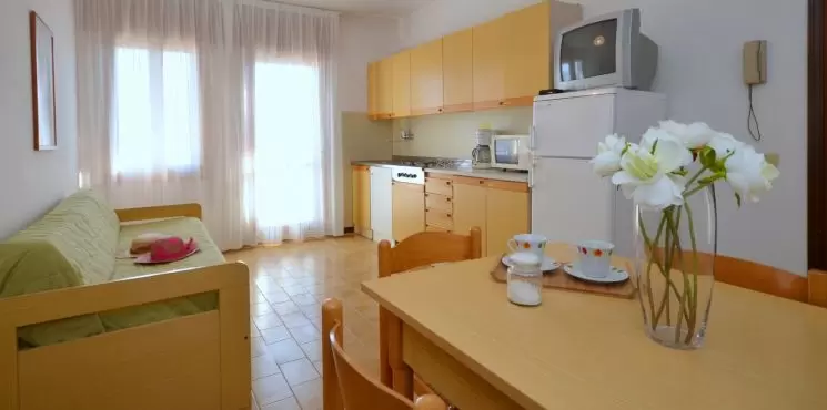 Rosanna apartmanház/ Lido dei Pini_3