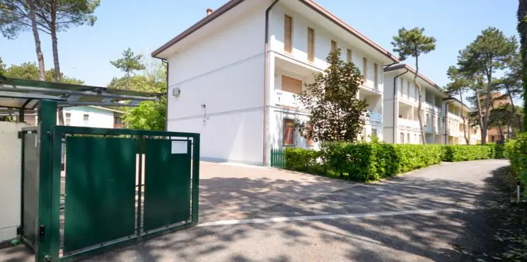 Sirbi apartmanház/ Lido del Sole