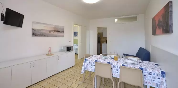Sistema apartmanház/ Pineda_1