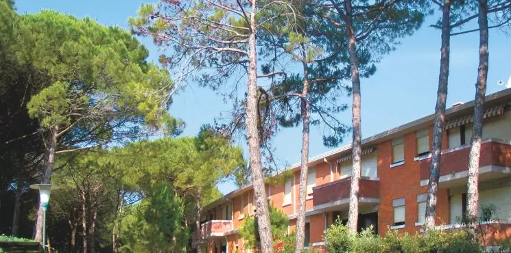 Splendid Salisburgo apartmanház/ Pineda_0