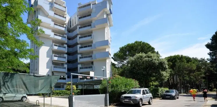 Tre torri apartmanház/ Lido del Sole