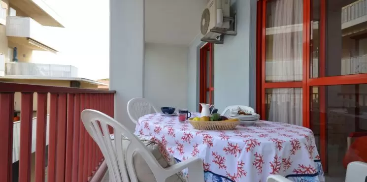 Urano apartmanház/ Lido dei Pini_0