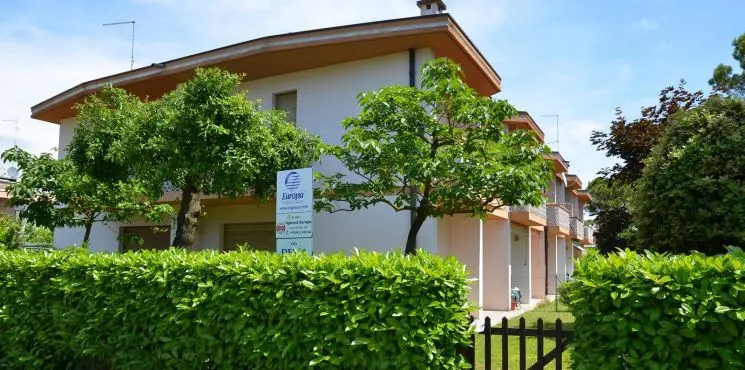 Delsa villa/ Lido dei Pini