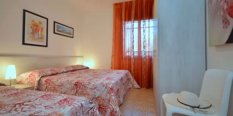 Monica villa/ Lido del Sole_1