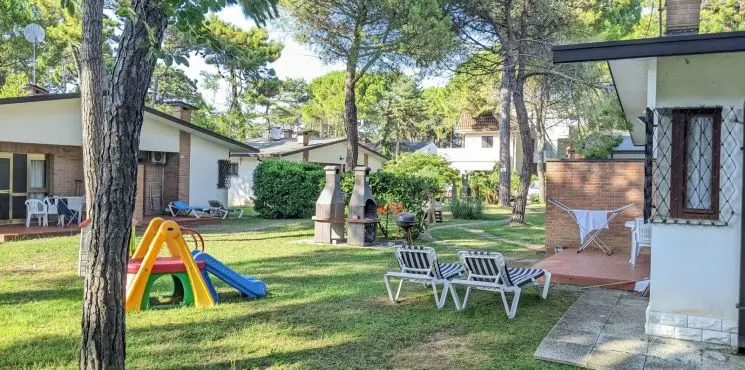 Giove villaggio/ Pineta