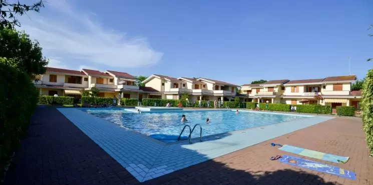 Loriana villaggio/ Spiaggia_0