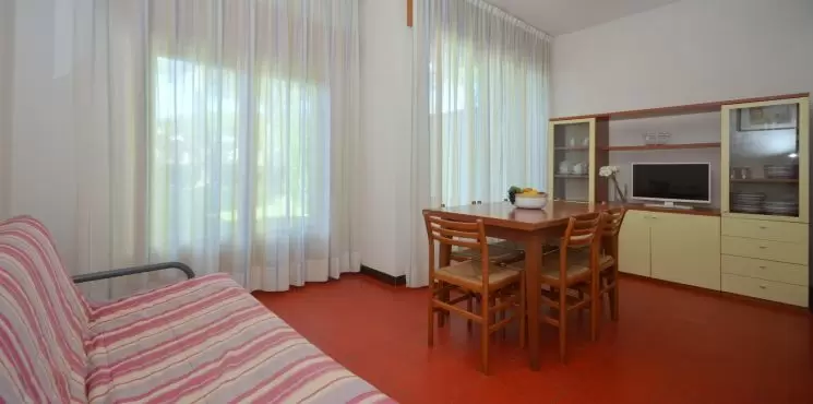 Marina villaggio/ Lido dei Pini_1