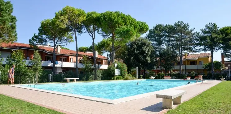 Nautilus villaggio/ Spiaggia