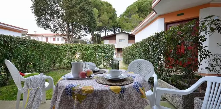 Battiston villa/ Lido dei Pini_1